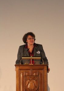 Christine Strobl auf der Regionalen Wohnungsbaukonferenz im März 2015 | Foto: LHM
