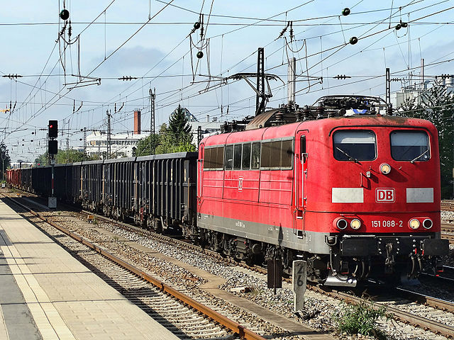 Pressemitteilung des AK Schienenverkehr zum Thema „Güterzüge in München: aktuelle Planungen neu denken“