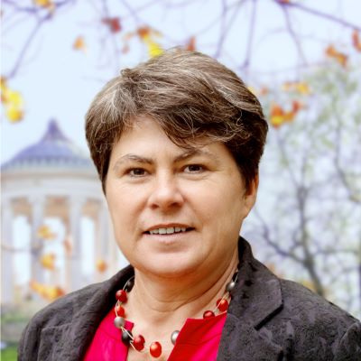 Dr. Michaela Schier