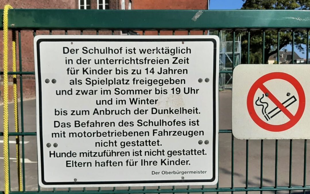 Information zur Benutzung eines Schulhofs