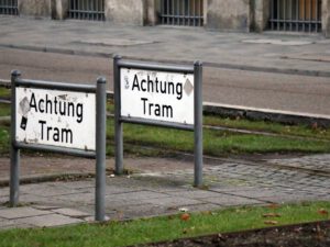 Verkehrswende in Schwung halten statt ausbremsen! Achtung Tram