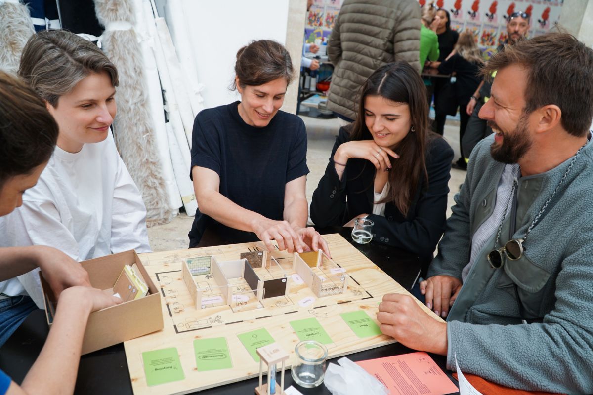 Das Architektur-Spiel TRIVIAL CIRCUIT entworfen von LXSY Architekten