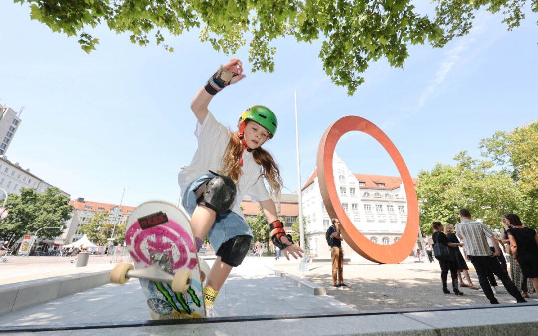 Auf dem Karl-Stützel-Platz ist eine rund 150 Quadratmeter große Skateanlage entstanden, die bei Jugendlichen gut ankommt.